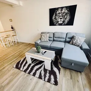  Apartamento Apto 1 Leones Con Wifi Y Netflix España